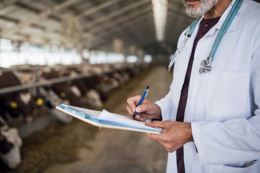 AXON COMUNICACION, La OCV: “Los veterinarios somos la columna vertebral del sistema de prevención y control de enfermedades en ganadería”