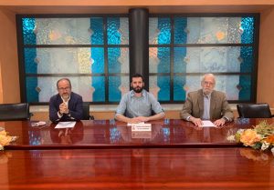 AXON COMUNICACION, El Ayuntamiento de Dos Hermanas renueva su convenio con el Colegio de Veterinarios de Sevilla para la identificación de animales de compañía