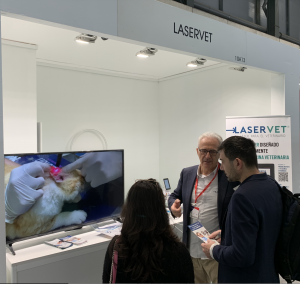 Éxito en AMVAC de LASERVET, el láser para el veterinario, Foto LASERVET