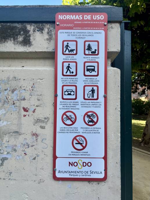 Asociaciones de perros y vecinos solicitan medidas al Ayuntamiento para implantar y mejorar las zonas caninas