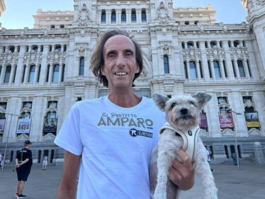 El Refugio crea 'El Proyecto Amparo' para animales de personas sin hogar que no pueden entrar en albergues municipales