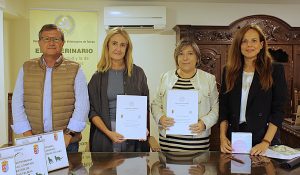 El Colegio de Veterinarios de Toledo firma un convenio con el Ayuntamiento de Herreruela de Oropesa para el control de las colonias felinas