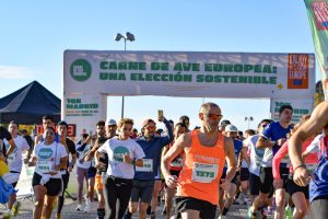 Elanco participa en la carrera organizada por Avianza para destacar la calidad de la carne de ave europea