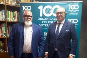 La OCV y CEVE estudiarán fórmulas de colaboración para la mejora de la profesión veterinaria.