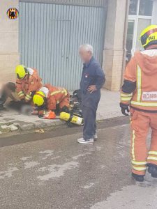 Mueren un perro y un gato en el incendio de una vivienda en Requena