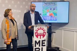 Unos 800 perros participan este fin de semana en la Exposición Nacional e Internacional Canina de Mérida