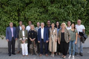 Felipe Vilas logra el respaldo mayoritario de los colegiados madrileños y continuará como presidente del Colegio de Veterinarios de Madrid, su candidatura ganó en todos los cargos electos de la Junta de Gobierno 
