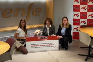 Nestlé Purina y RENFE renuevan acuerdo que facilita viaje con mascotas y anuncian extensión a nuevas líneas, llegando a más zonas de España