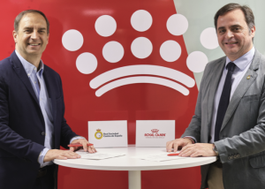 La Real Sociedad Canina de España y Royal Canin sellan una alianza estratégica para impulsar el bienestar animal