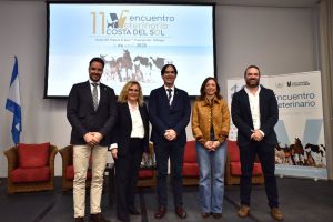  La Junta respalda las reivindicaciones de los veterinarios para que el Gobierno revise el nuevo decreto