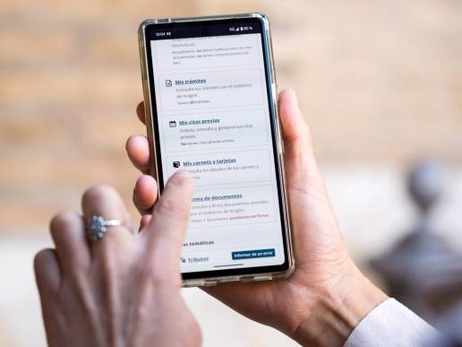 El Gobierno aragonés lanza un carné digital para animales de compañía, caza y servicio a través del portal MiA