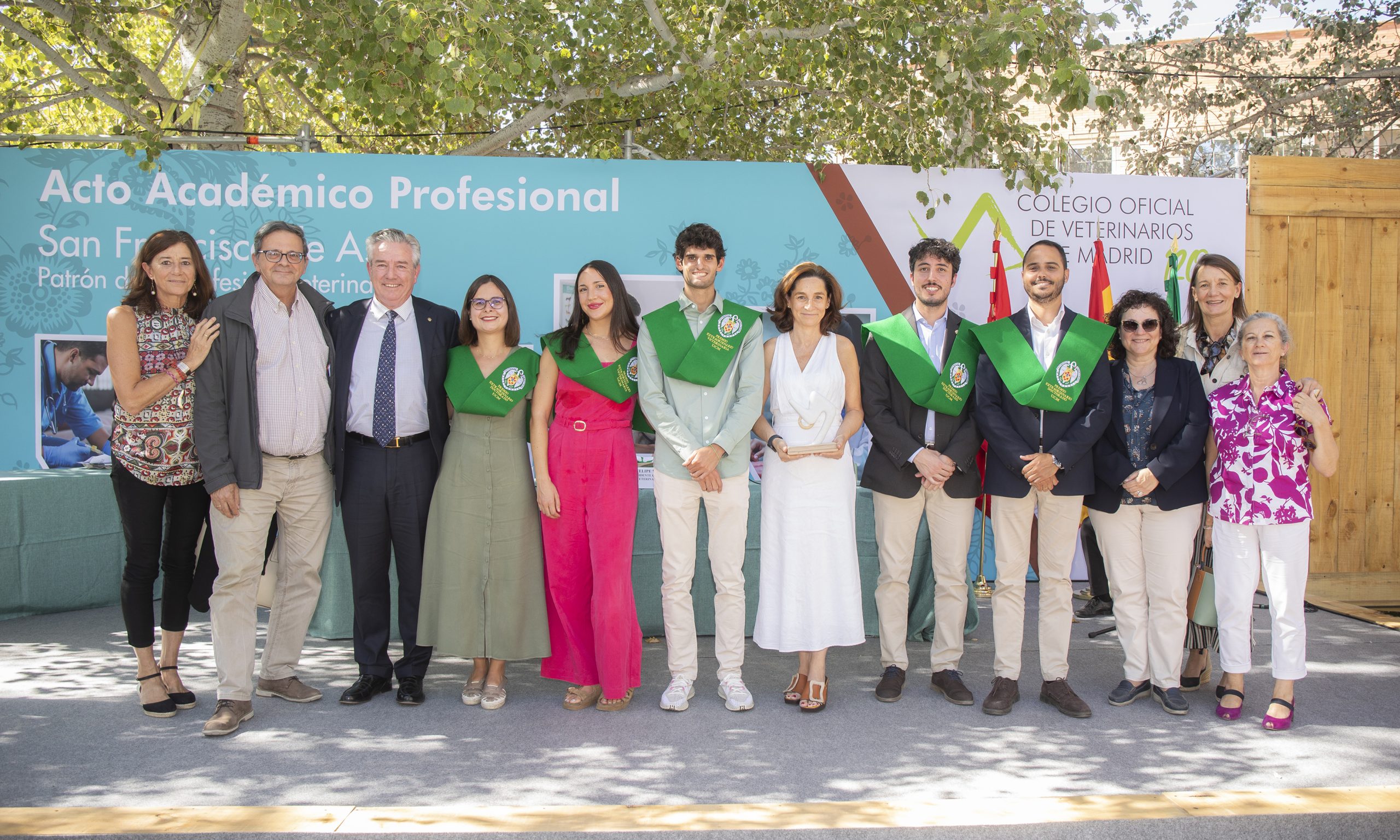 San Francisco de Asís: FELICIDADES VETERINARI@S