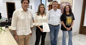 El PSOE propone un Plan Andaluz contra el abandono de équidos en carreteras