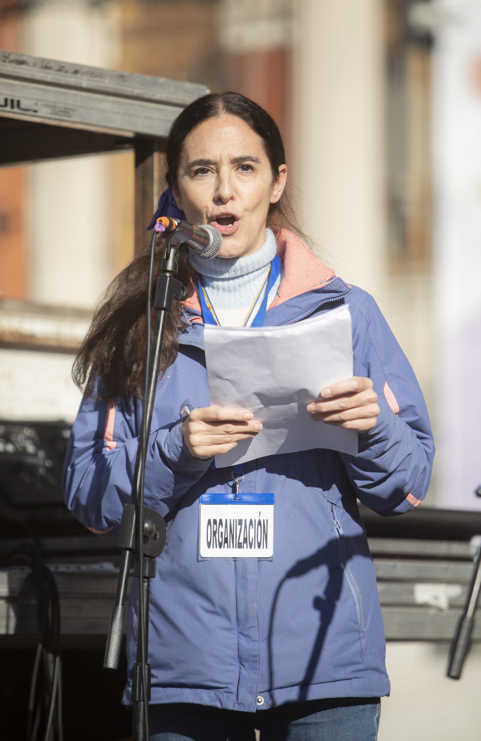 3.000 veterinarios se concentran ante el MAPA para exigir la derogación del RD 666/2023 y reclamar diálogo real al Gobierno