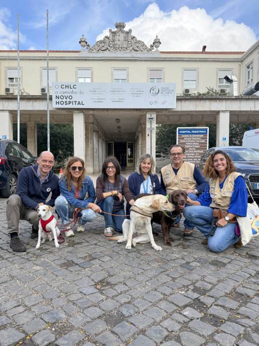 Perros que curan emociones: Elanco apoya a Ânimas para transformar la experiencia hospitalaria de miles de niños en Portugal