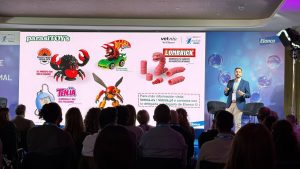 Elanco lanza ParasiTOYs, los juguetes más inesperados de la Navidad