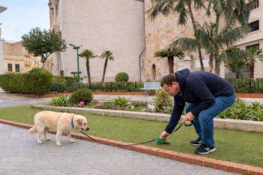 Huércal de Almería abre los primeros diez expedientes sancionadores por no recoger excrementos caninos