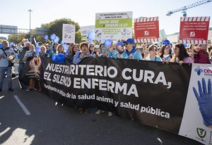 ¡Veterinarios de España, es hora de unirse en defensa de nuestra profesión!