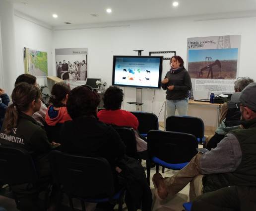 Cinco familias de lobos residen en el geoparque de las Loras que afronta el reto de la coexistencia con los ganaderos