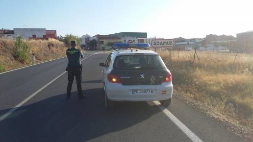 Investigado un vecino de Adamuz por la muerte de un perro encerrado en su vehículo