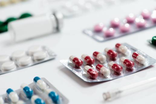 Un análisis transversal 'One Health' de informes de posibles casos de resistencia a los antibióticos en bases de datos internacionales de farmacovigilancia