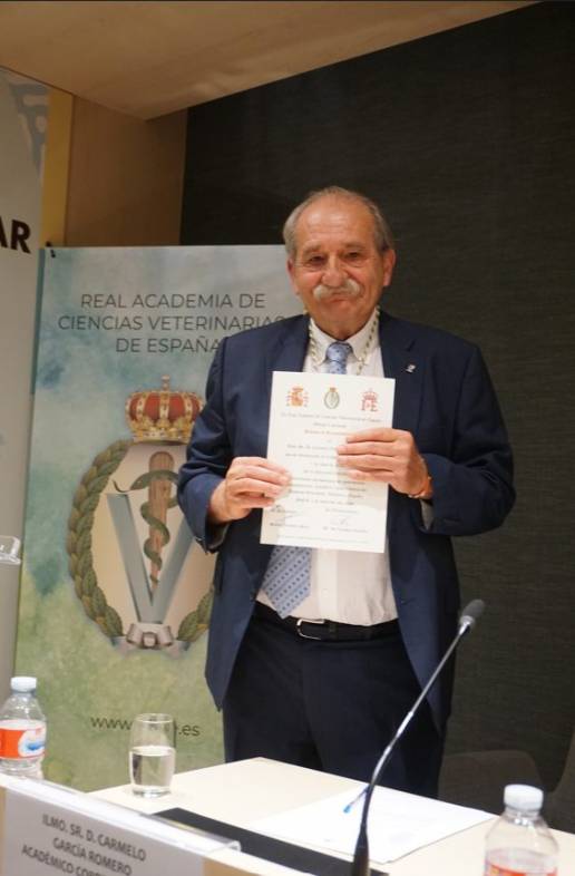 Conferencia Ilmo. Sr. D. Carmelo García Romero – Contribución antropológica al conocimiento medioambiental, ganadero y gastronómico del Altiplano Granadino. Andalucía. España