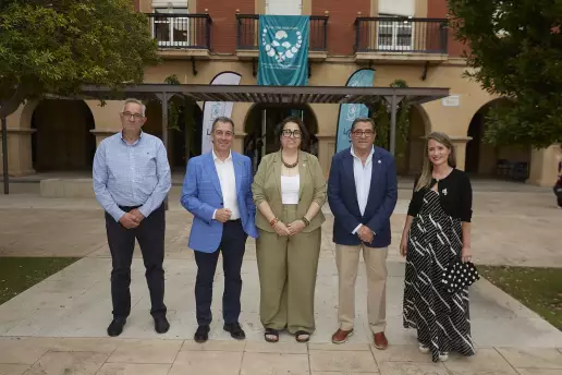 El Colegio de veterinarios de Zaragoza conmemora su 125 aniversario reivindicando su papel estratégico en la salud pública