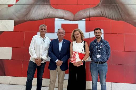 ICOVAL y Cruz Roja Alicante refuerzan su colaboración para impulsar proyectos conjuntos en favor del bienestar de las personas y los animales