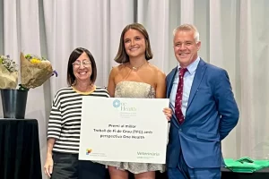 Gina Pijuan gana la primera edición del Premio al mejor TFG con perspectiva One Health por un estudio sobre la fiebre del Nilo Occidental