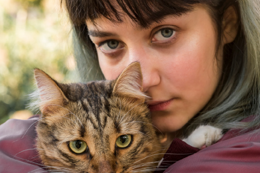 El vínculo que duele: por qué el animal es una herramienta de control en la violencia de género