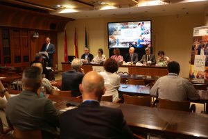 Competitividad, relevo generacional y conexión con la sociedad: las prioridades que marcarán el futuro de la ganadería española, según el informe Ganadería 5:00 a. m.
