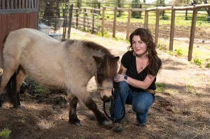 Rebecca Calisi, neurobióloga: “No puedes estar en un prado observando cómo interactúan un niño y un burro y fingir que sólo uno de los dos está experimentando una sensación”