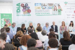 COLVEMA acercará a los estudiantes las múltiples facetas de la veterinaria en el Día de las Profesiones