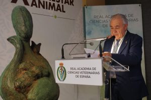 Conferencia Excmo. Sr. D. Francisco Luis Dehesa Santisteban Julián de Areilza Hurtado De Saracho (1818-1872) y Enrique de Areilza Arregui (1860-1926). Un Albéitar de la Facultad Veterinaria y un médico singular en la historia de las Ciencias Médicas de Bizkaia