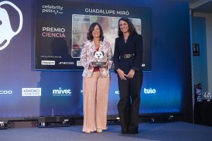 La profesión veterinaria, protagonista en la II edición de los Celebrity Pets Awards Guadalupe Miró y Víctor Algra fueron reconocidos con los premios Ciencia y Salud